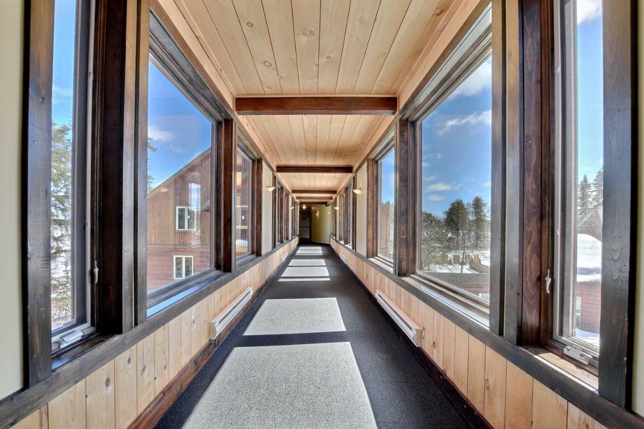 Saint-Michel Les Condos Du Lac Taureau- Rooms & Condos מראה חיצוני תמונה