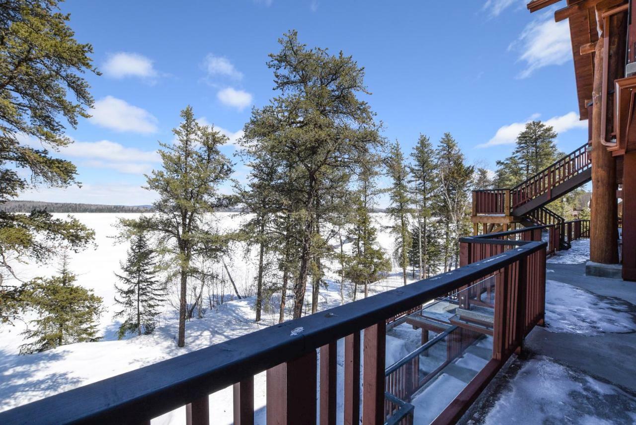 Saint-Michel Les Condos Du Lac Taureau- Rooms & Condos מראה חיצוני תמונה